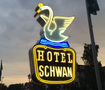 Sonderanfertigung Hotel Schwan Betriebsgesellschaft mbH